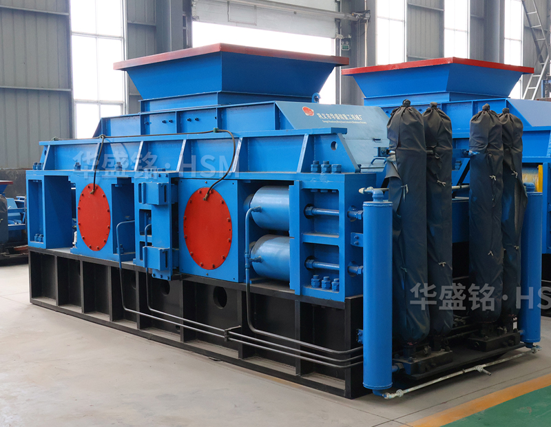 什么設(shè)備可破碎可制砂？新型對(duì)輥制砂機(jī)多少錢(qián)一臺(tái)？