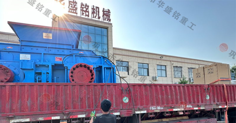 鐵礦石液壓對輥破碎機的維護成本如何？工作原理是什么？