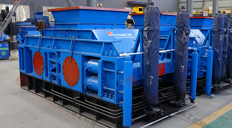 液壓對(duì)輥破碎機(jī) 液壓對(duì)輥破碎機(jī)